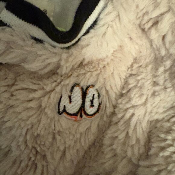 EUC Nununu Sherpa Tracksuit (18-24) - Picture 4 of 6